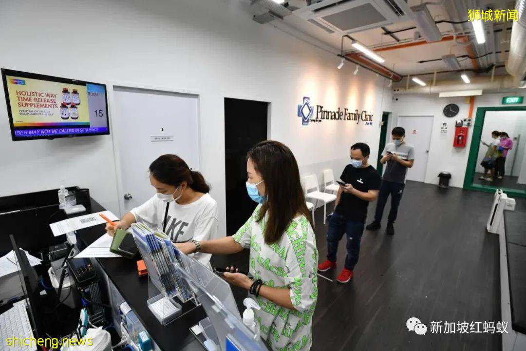新加坡允許施打科興疫苗,私人診所接咨詢電話接到手軟 要打上恐怕得等兩周