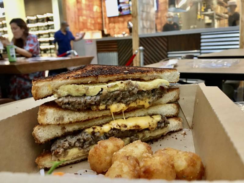 頂級A5和牛做三明治!!網紅店Syohachi Wagyu Hamburg開到新加坡啦