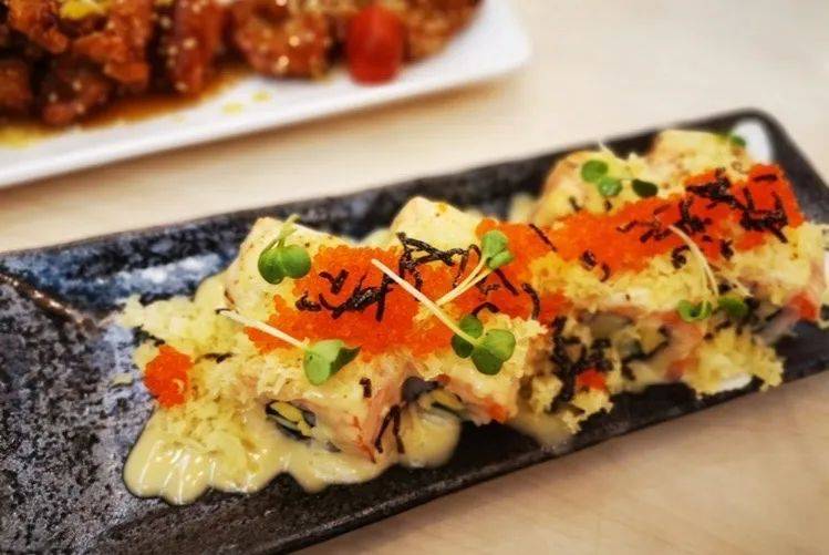 你家附近的这个平价日料店,化身为奶酪爱好者的天堂