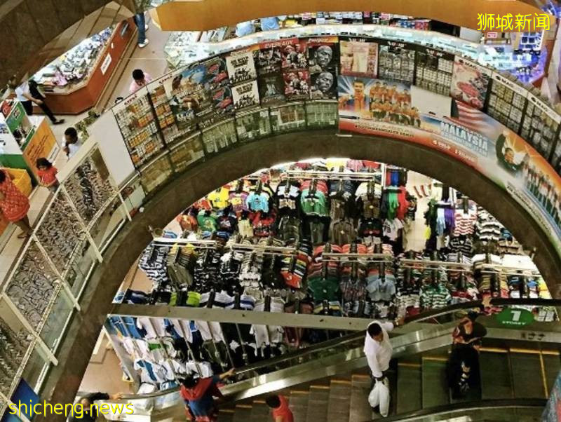 客工大批感染后,新加坡这个区变得荒凉了!唯一的24小时商场大裁员