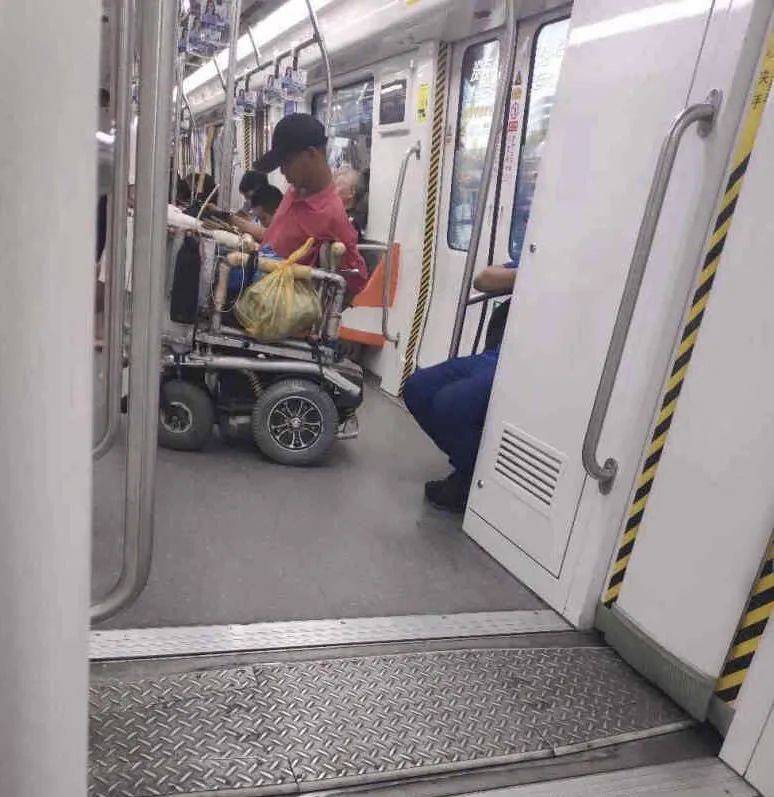 在新加坡生活有多便利,看专为残障人士设置的基础设施就知道了