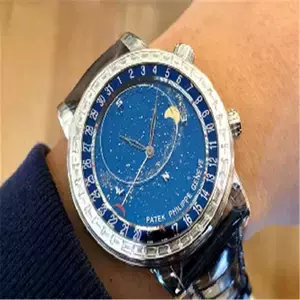 這對新加坡夫妻,通過代購名牌包包、名表騙了3200萬新幣