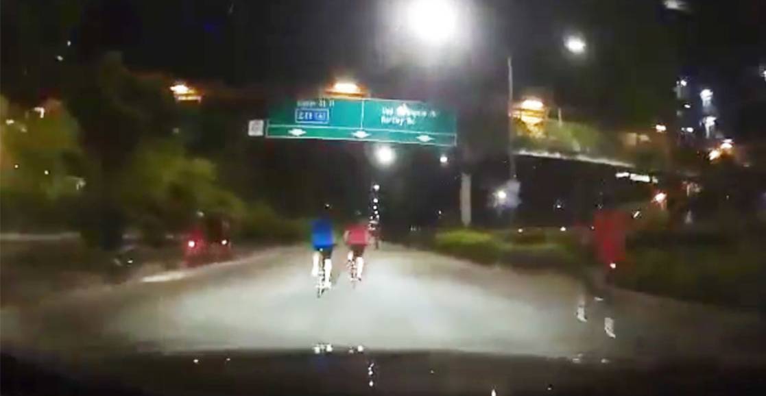 厉害了！快速路上飙自行车