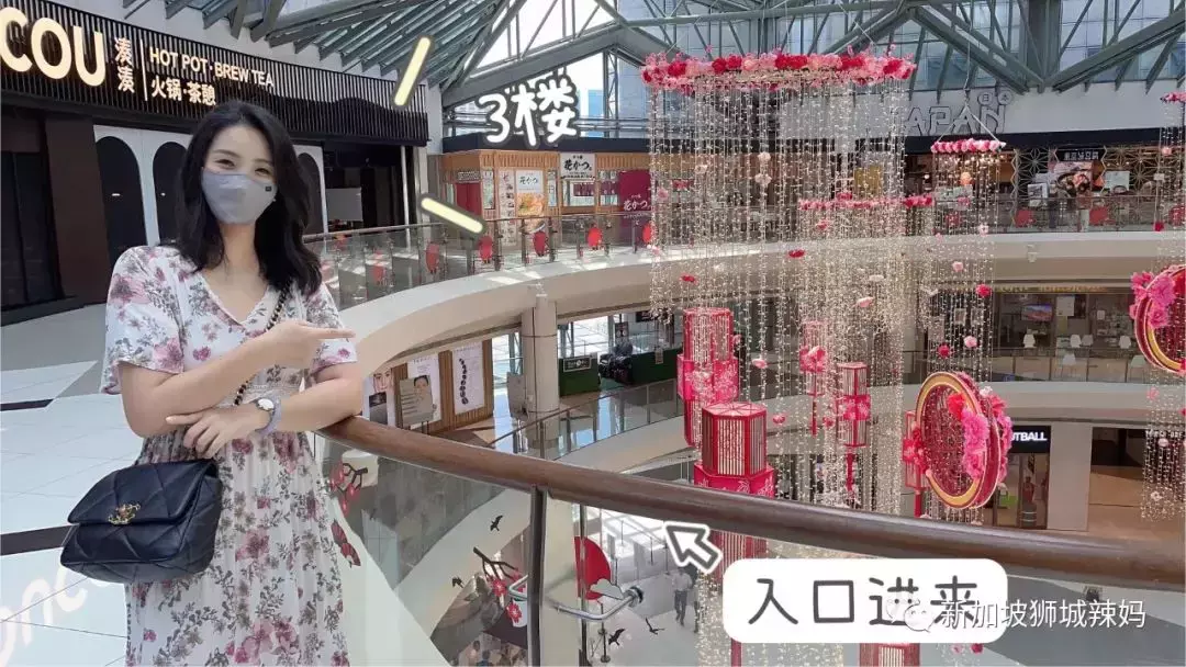 排队5小时!网红凑凑火锅来新加坡了!锅底无限续、奶茶免费喝!菜品大曝光