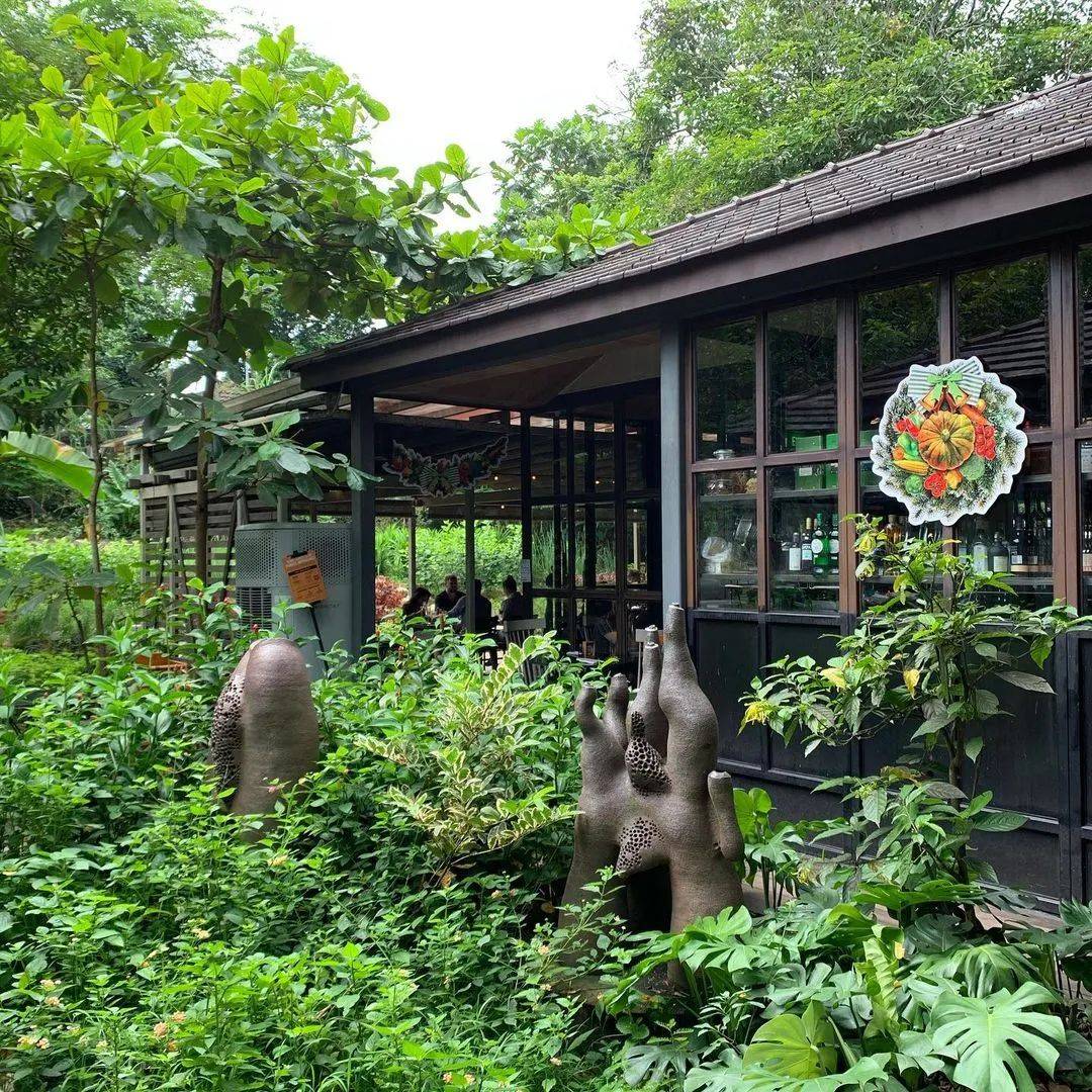 小資逛吃、情調約會聖地，Dempsey Hill一條街就夠了