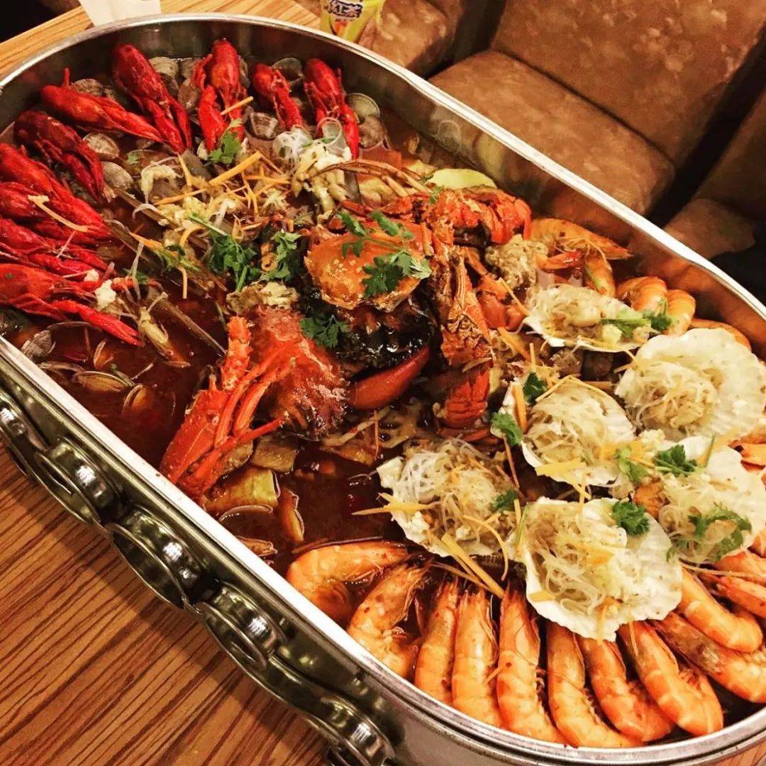 重拳出擊！獅城烤魚屆的扛把子選手們全集合