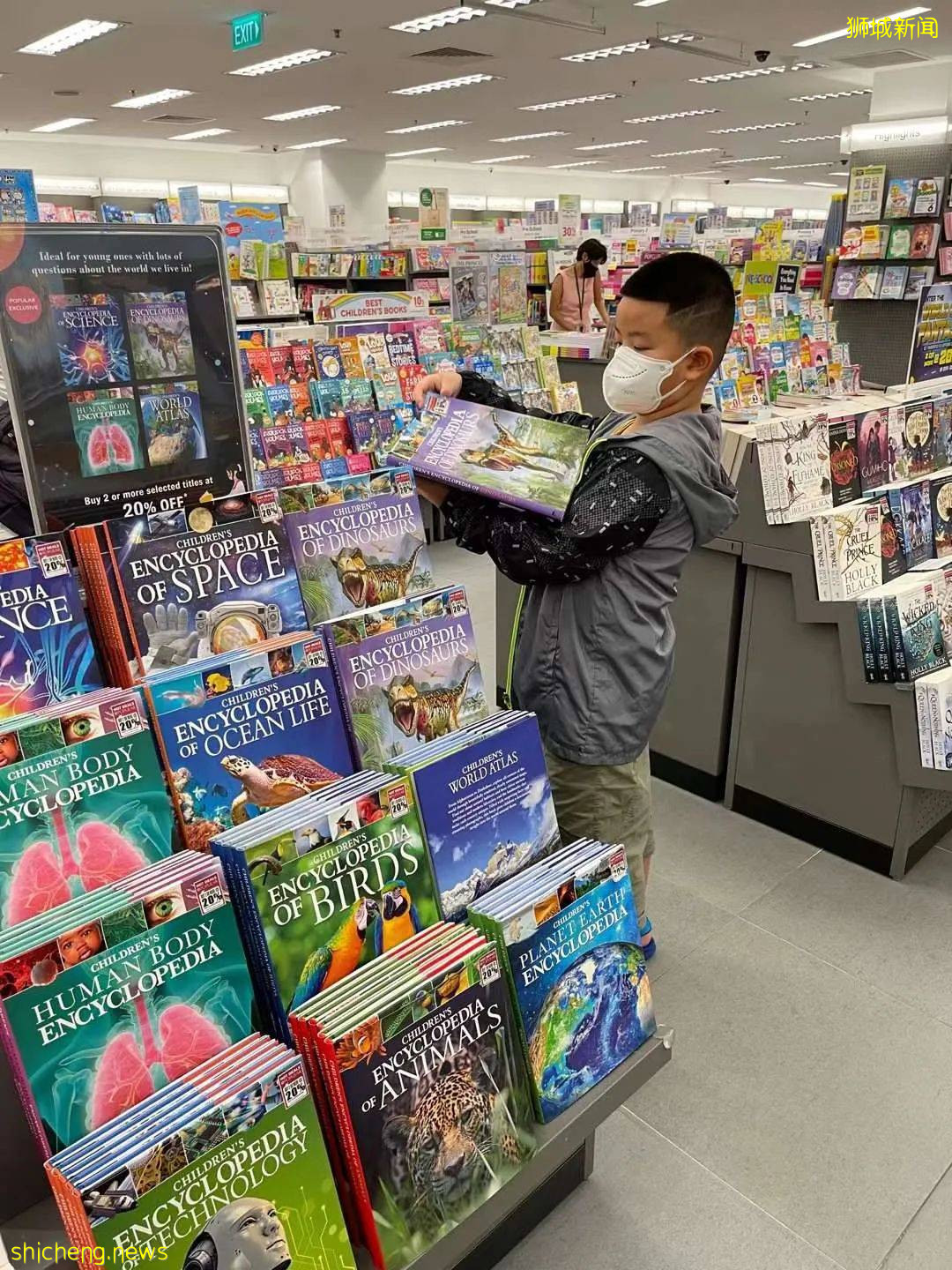 中國媽媽在普吉島陪讀，快樂教育、生活恣意，她爲什麽還要轉戰新加坡