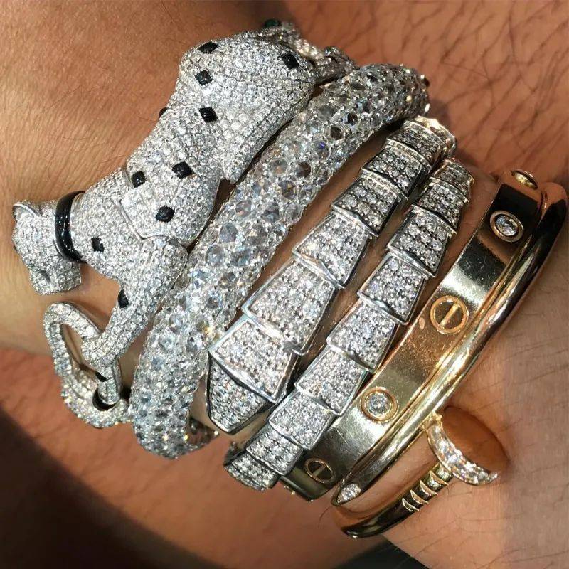 這個新加坡富二代上了亞裔富豪真人秀!手上戴一棟豪宅,跟宋朝太子妃做朋友