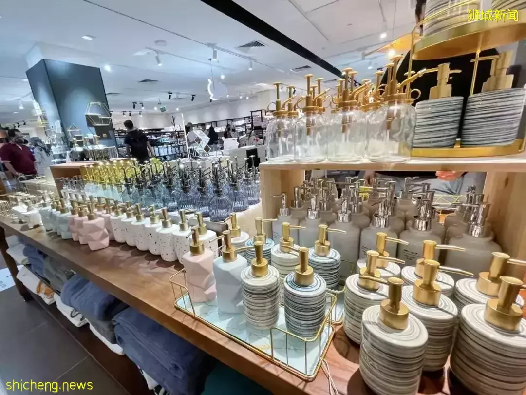 新加坡寶藏家居旗艦店!整整2層,數千種好物,好逛又便宜