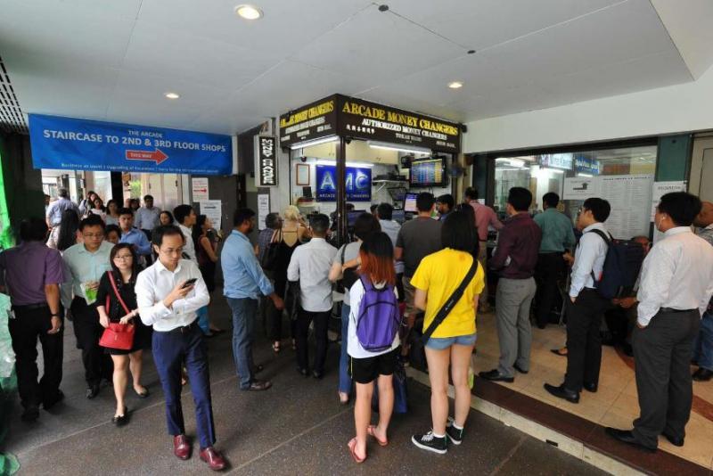 年轻大马人想告诉你在新加坡工作的真相