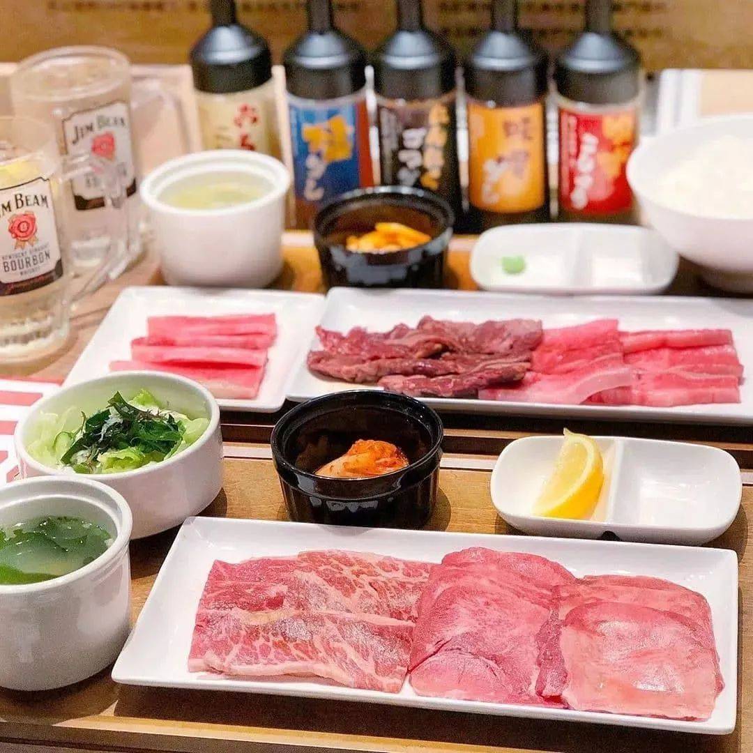 7.8新起！新加坡排队2小时日式烤肉开分店啦！高级和牛吃到撑