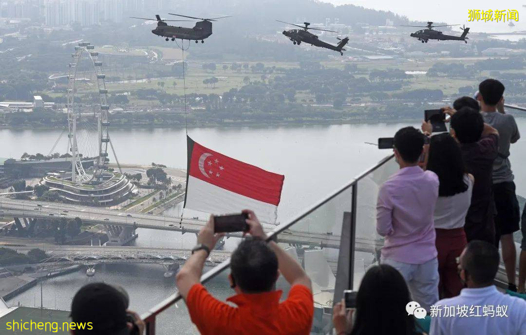 美國學者：新加坡人愛抱怨愛埋怨政府，但也罵出很多成就