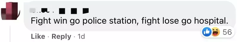 視頻曝光！新加坡兩男子大街上憤怒互毆，一人滿臉是血