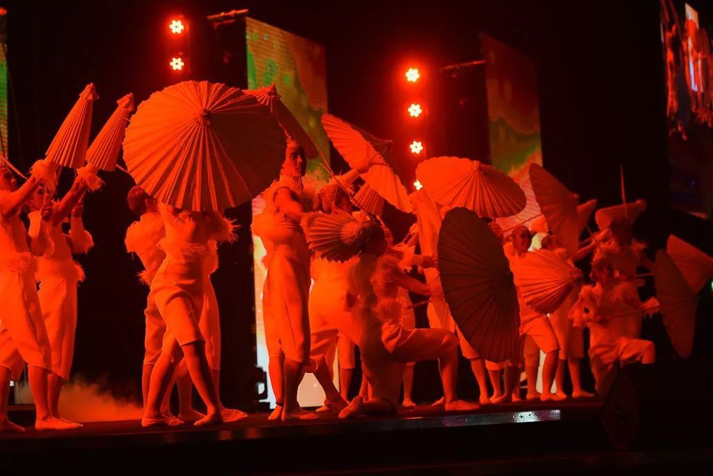 2019泰国头条新闻年度风云人物颁奖礼完美落幕!