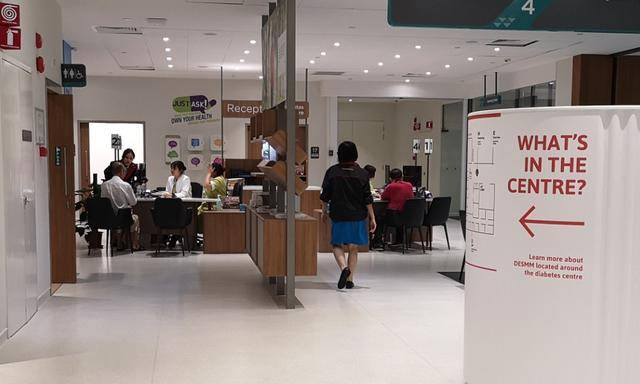 案例实践 新加坡代际融合的养老社区综合体——海军部村落 