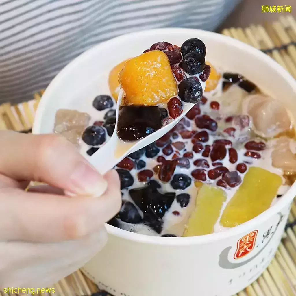 甜甜糯糯!黑丸嫩仙草推出超值优惠,任意两份甜品只要S$9.9