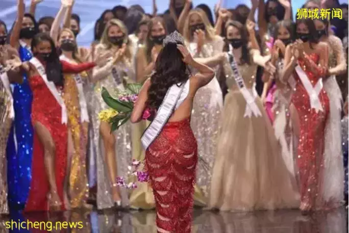 新加坡時隔34年再有佳麗闖入環球小姐半決賽，桂冠花落印度