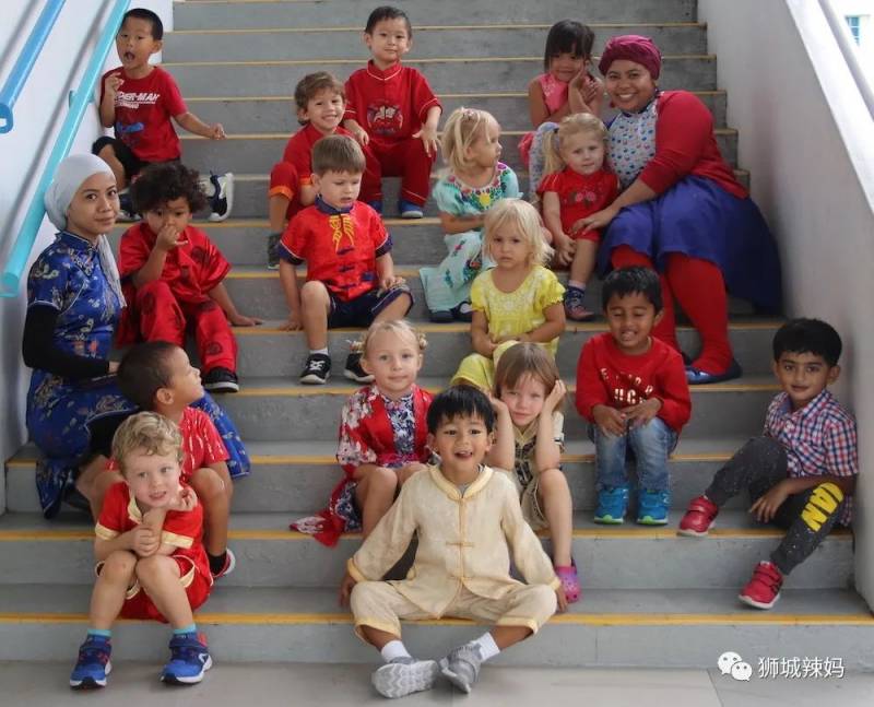 前美国总统夫人亲自指导过的新加坡学生,居然在这间学校?