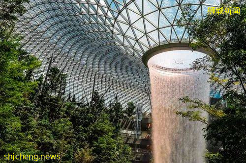 11月1日开始，留学生入境新加坡须完全接种疫苗