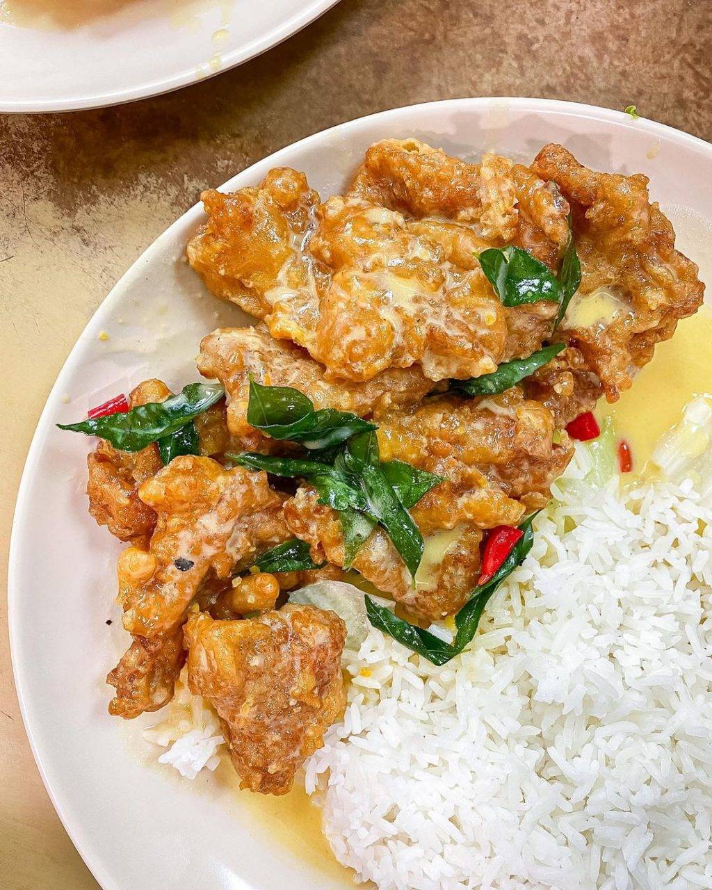 烏節路老字號煮炒“新食站小廚”💥鹹蛋排骨飯外酥裏嫩+鹹香濃郁🤤吃貨的天堂