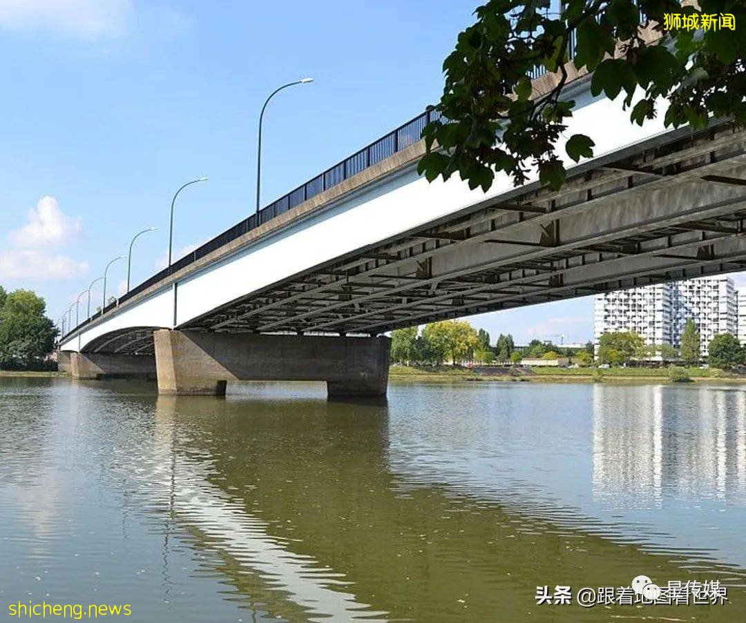 新加坡河岸的14座橋，爲何承載了這個島國的200年的記憶