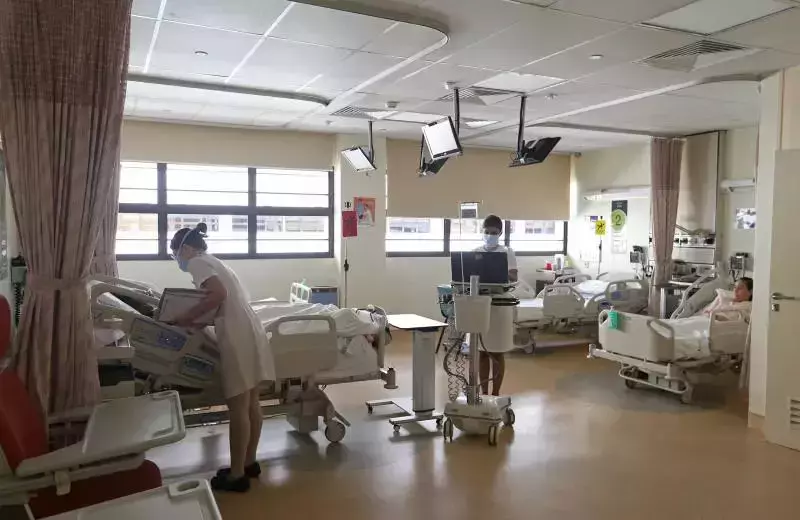 刮宫$6K、割痔疮$2.6W……在新加坡看病也太太太贵了吧