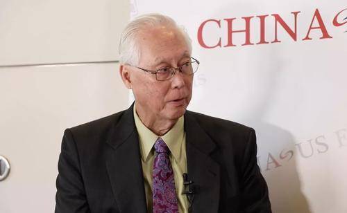 獨立55年，新加坡是怎樣變成“李家坡”的