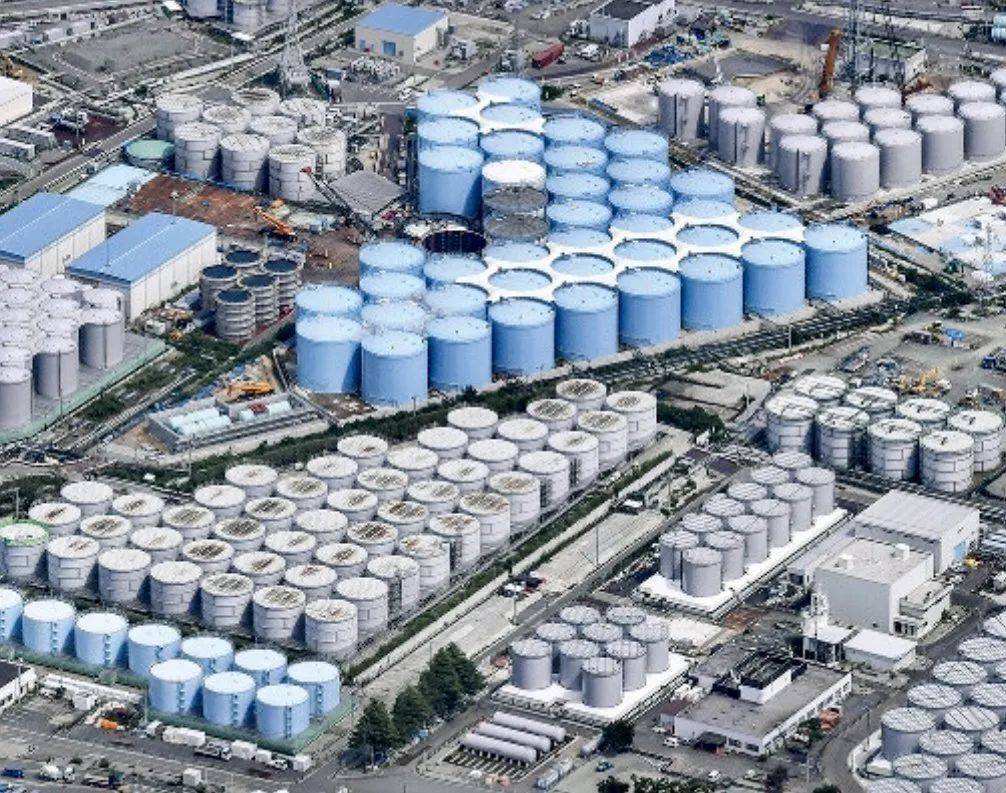 日本今天正式决定排核废水入海!将大规模导致海鲜变异、人癌变!新加坡和中国网友怒了