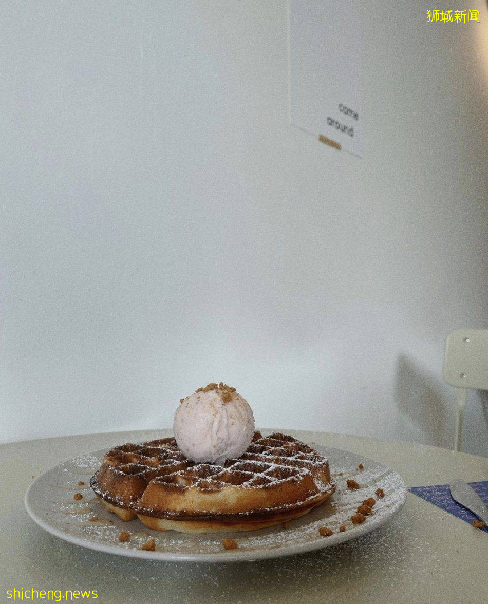 极简风格玻璃房café再添新店@Ang Mo Kio，绝美ins风格超好拍照！Tampines新店也要开业啦