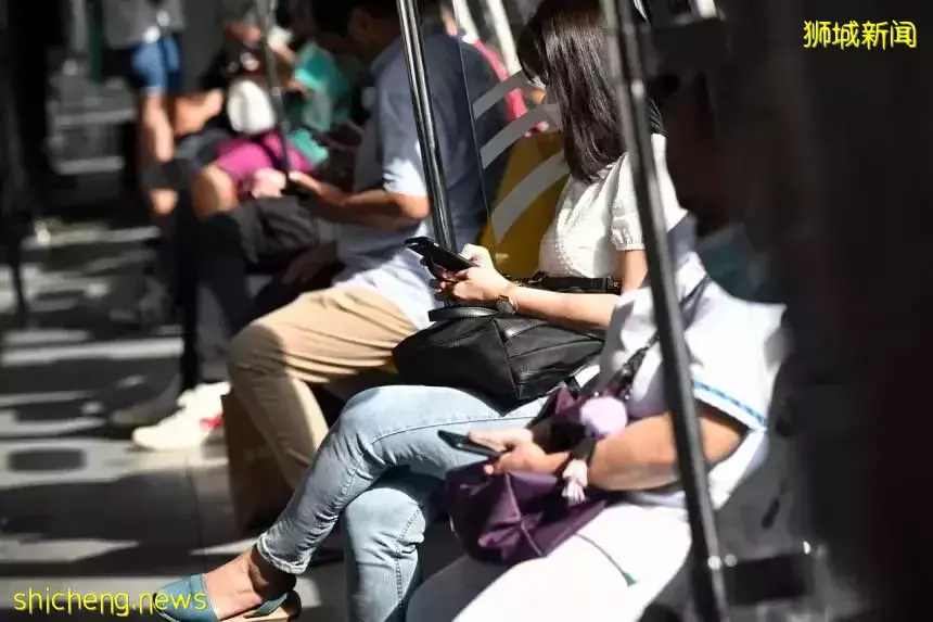 5月份至少有10人被网络钓鱼诈骗，损失超过70,000美元