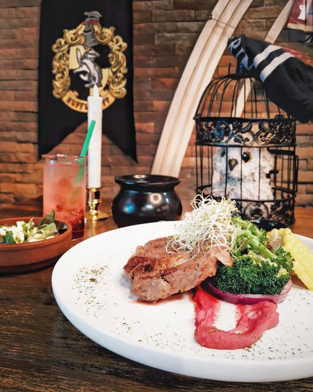 新加坡哈利波特主題餐廳Platform 1094，帶你潛入霍格沃茨魔法世界