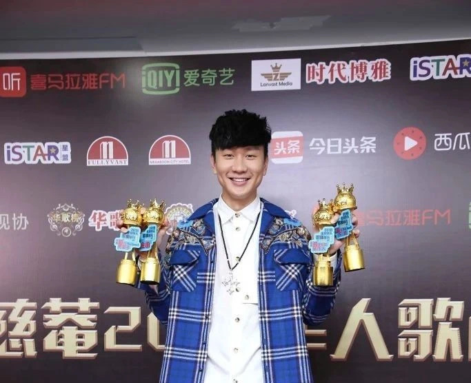 锅从天上来!林俊杰被网友指为键盘侠!网瘾少年意外翻车