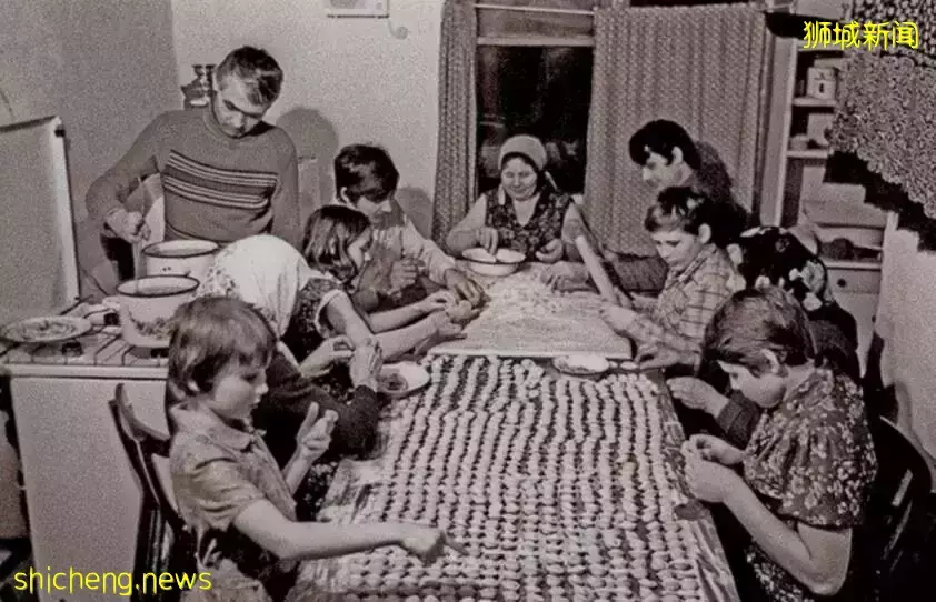 新加坡的俄罗斯饺子馆成俄乌争端泄愤工具,老板把卖饺子钱捐给乌克兰