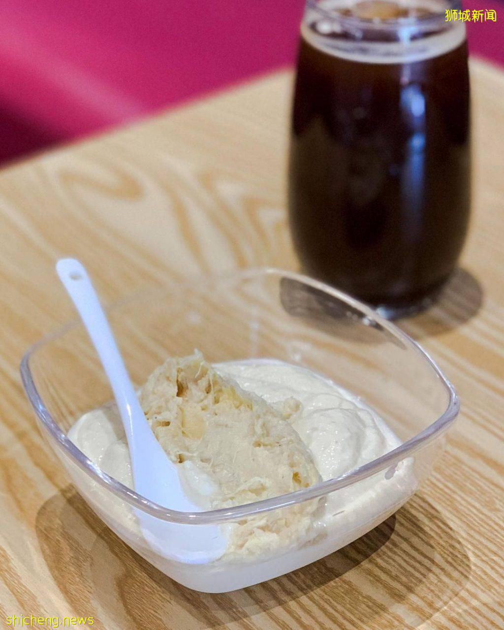 Kampong Bahru新店“Three Point Two”💓溫馨粉藍配色+意式冰淇淋+榴梿甜品，偷走你的少女心📷