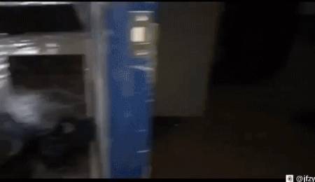 新加坡狂下豪雨,多处变汪洋,瞬间“入冬”