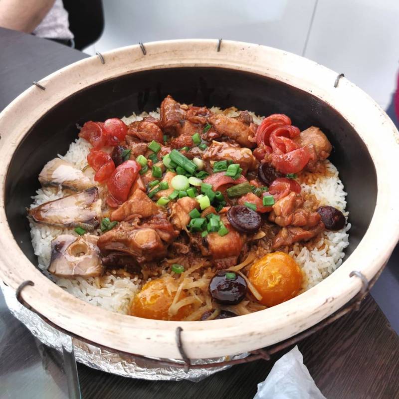 骨灰級吃貨推薦！盤點新加坡13家人氣砂煲飯 · 鹹香入味，真材實料 · 一口撩倒你的胃