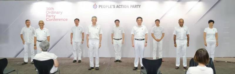 昨天！李顯龍總理爲了開會，接受“戳鼻孔”！會議信息量好大