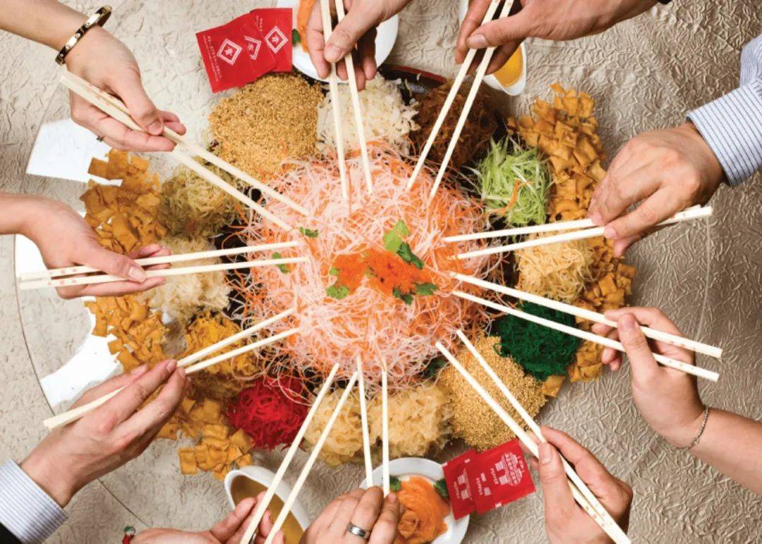 实拍!前晚,新加坡牛车水到处人从众𠈌!这9个地方过年还开门