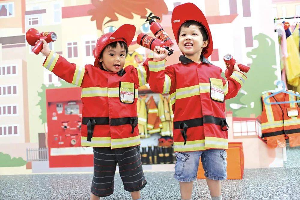 學前班去哪裏?一定是新加坡哦