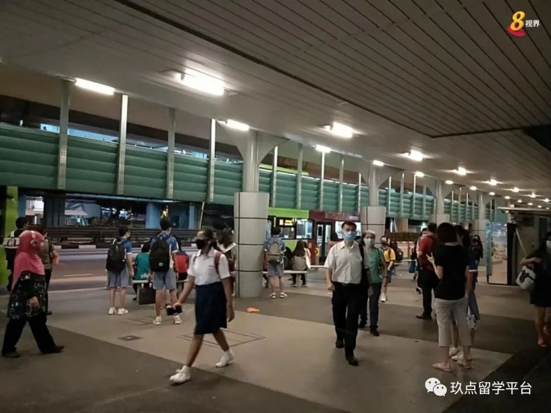 新加坡解封第一天，恢复校园生活啦