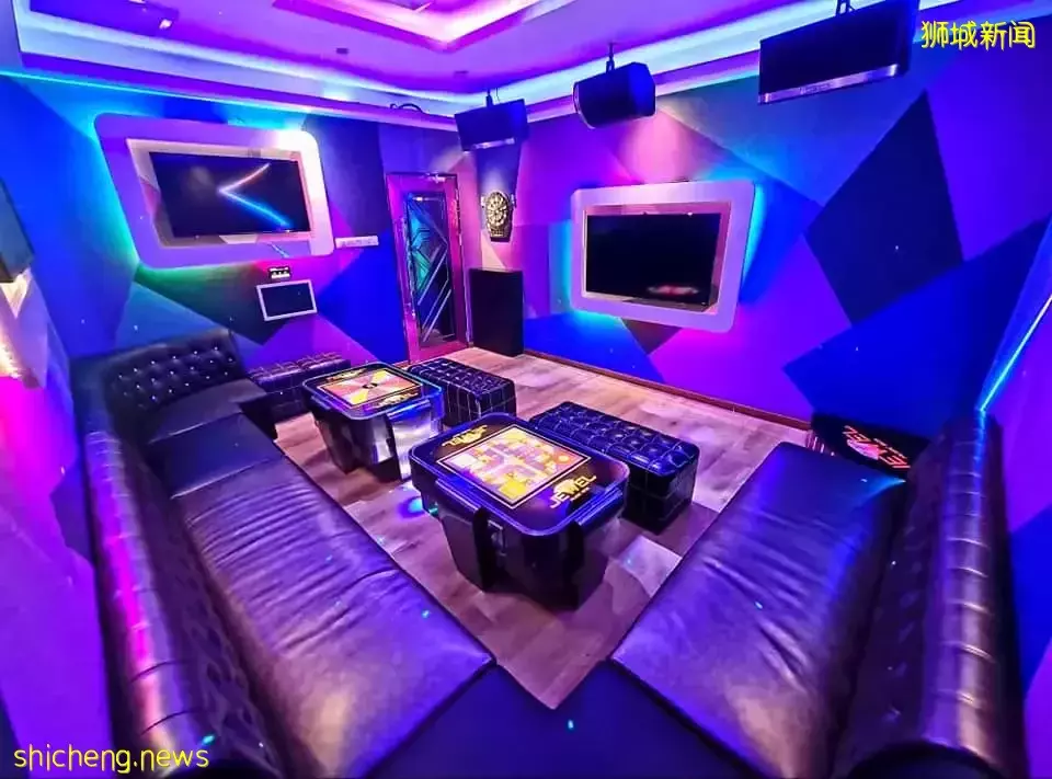 麥霸請注意！新加坡爆好評KTV盤點 · 高顔值包廂 + 超震撼音響效果+無限暢飲 · 千萬別說你只知道一個