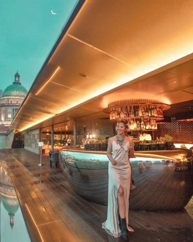 高處不勝醉!新加坡最潮網紅露天酒吧大搜羅· 美酒+美景 · 皇後敢打賭 · 你絕對hold不住