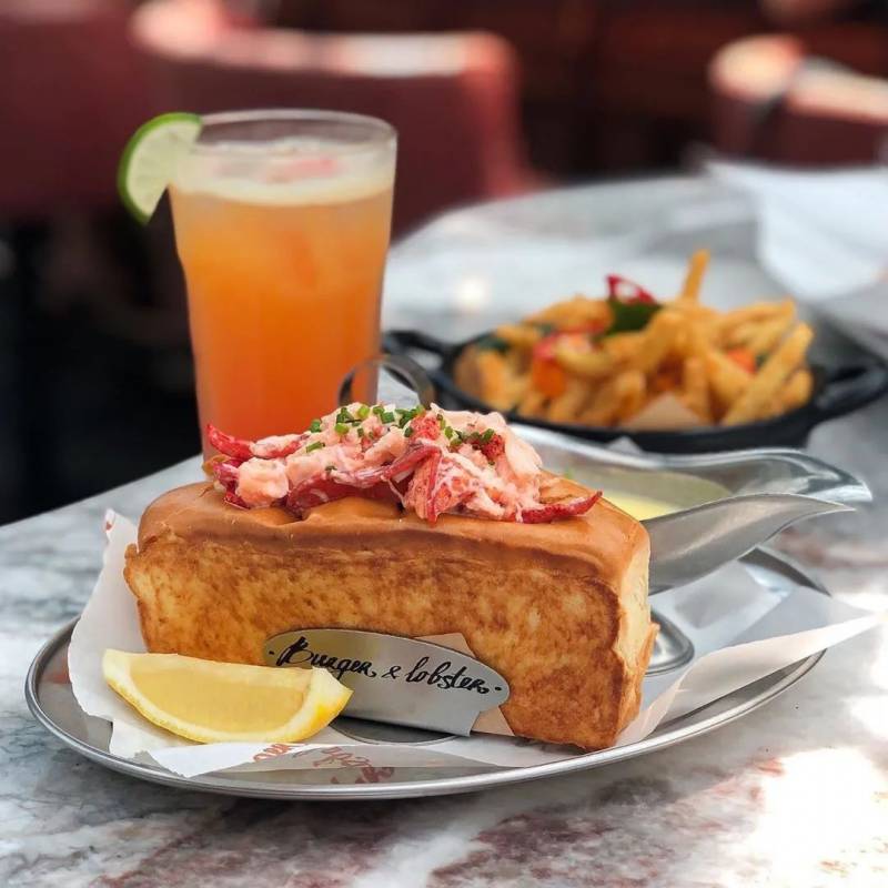 分手了两年的前任,大著肚子来找你说孩子是你的,你可别不信