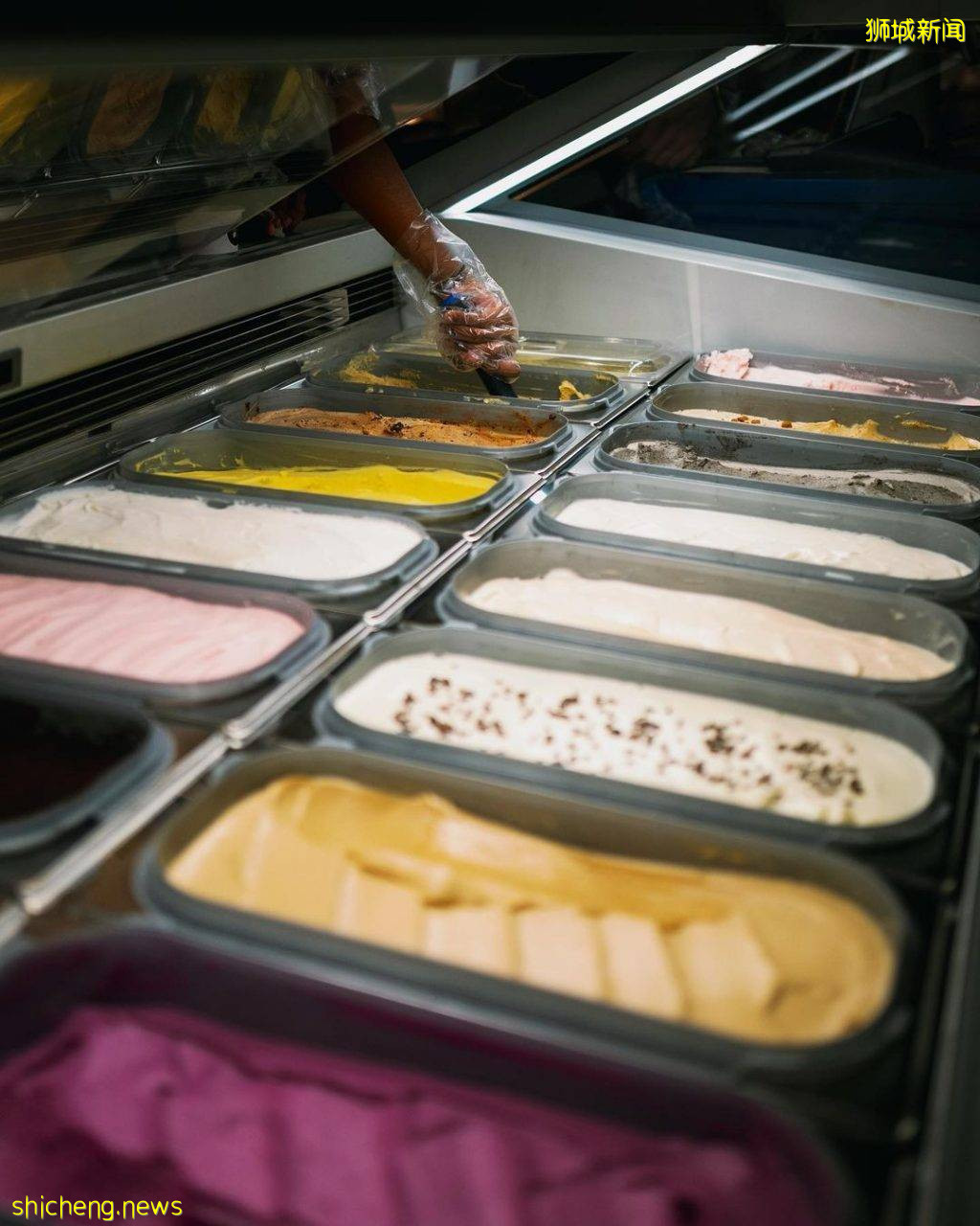 Kampong Bahru新店“Three Point Two”💓溫馨粉藍配色+意式冰淇淋+榴梿甜品，偷走你的少女心📷