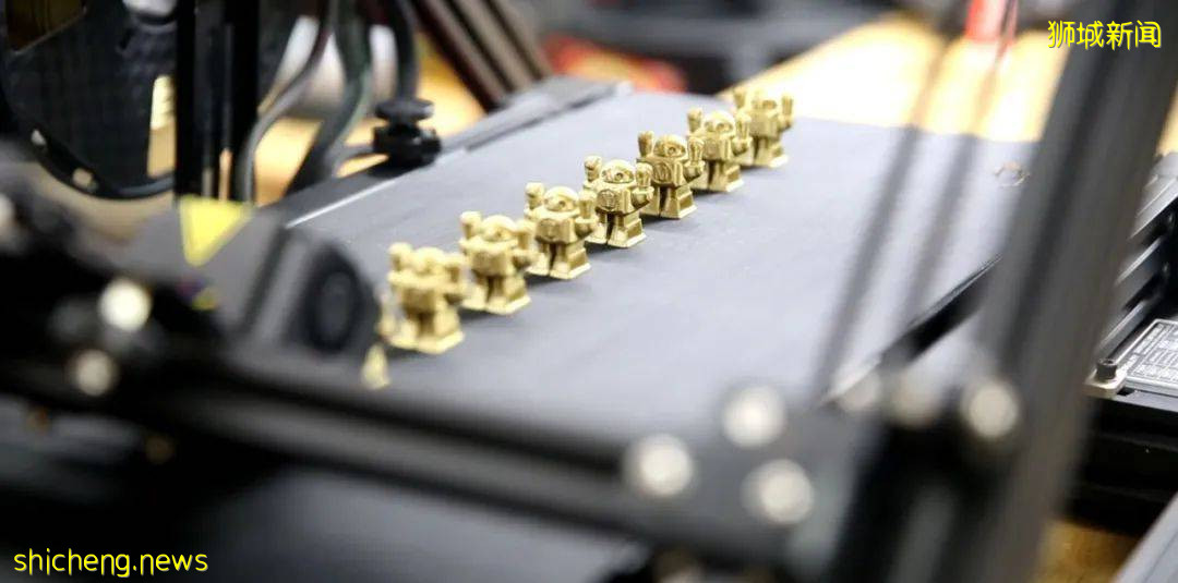 新加坡男子盗用公司打印机做私人生意70次!下月开始坐牢