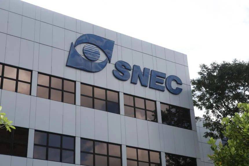 震惊!新加坡全国眼科中心一名员工被错误注射了五剂冠病疫苗