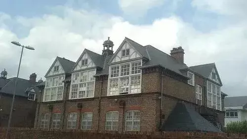 【新加坡留學】新加坡哪些院校受中國教育部認可，畢業後可做學曆學位認證