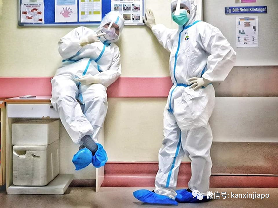 “这封信写给在前线抗疫的儿子和媳妇，担心你们却又深感自豪”