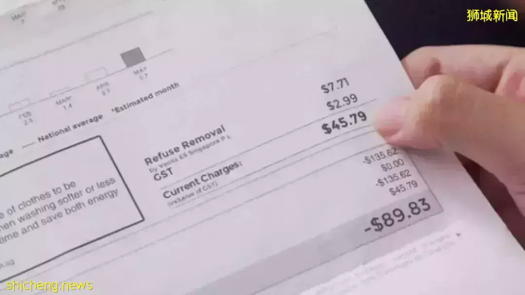 乌克兰人蜂拥逃走、多国撤侨，这个新加坡人却不想走