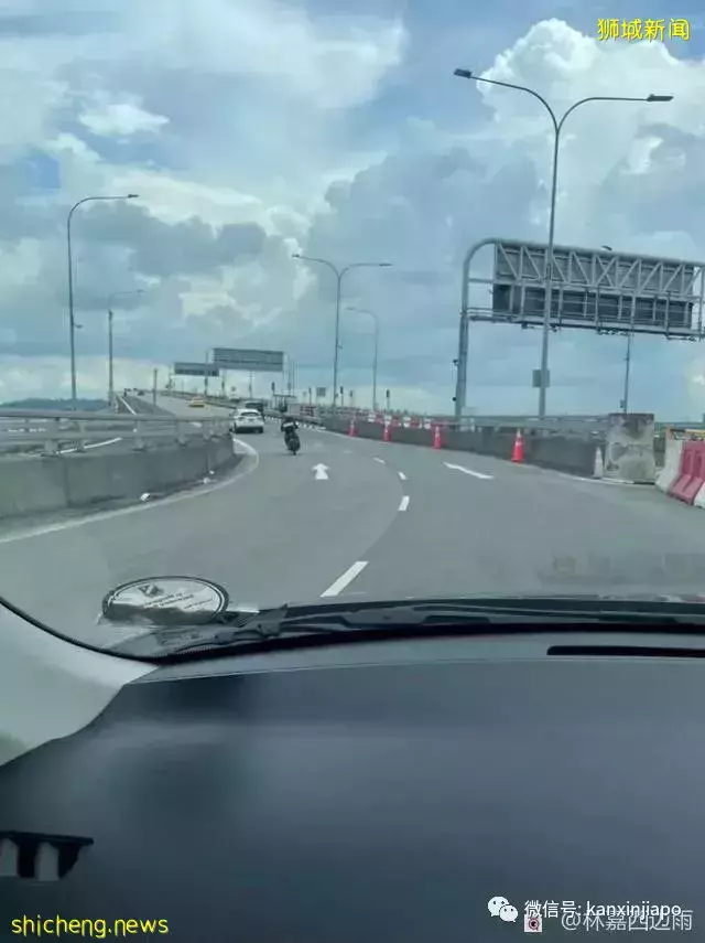 “在新加坡闷了两年,我终于开车回马来西亚探亲咯”